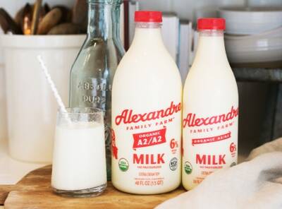 Free Alexandre Family Farm Organic 6% A2/A2 Milk (Apply)