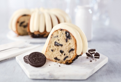 Free OREO Cookies & Cream Bundtlet at Nothing Bundt Cakes (3/6)