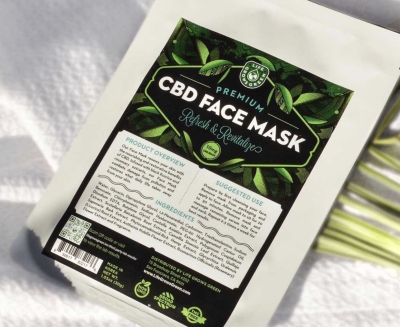Free Life Grows Green Face Mask Sample