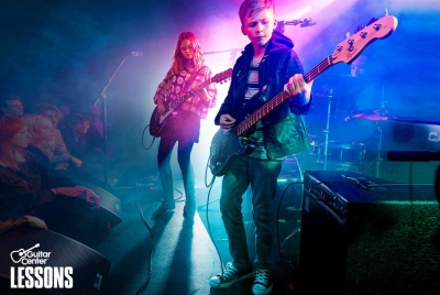 Free Group Guitar Lesson at Guitar Center