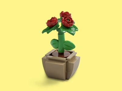 Free LEGO Mother’s Day Flower Build Event (4/27)