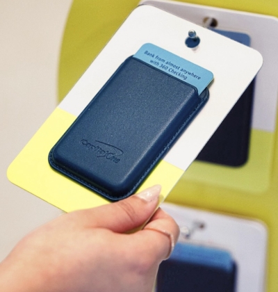 Free Phone Wallet From Capital One Café