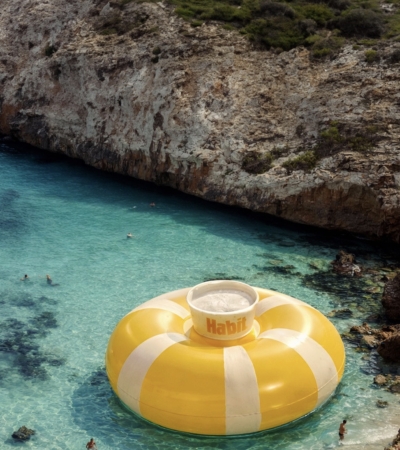 Free Limited-Edition Habit Burger Ranch Floatie (3/10)