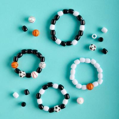 Free Fan Fanatics Banners and Bracelets Class at Michaels (7/5)